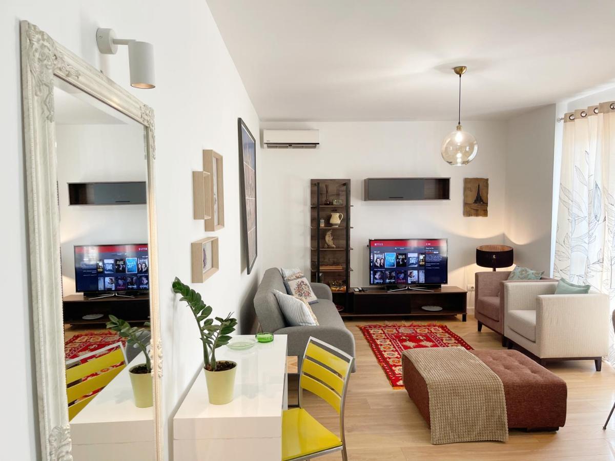 Metro Suites Tirana Bagian luar foto