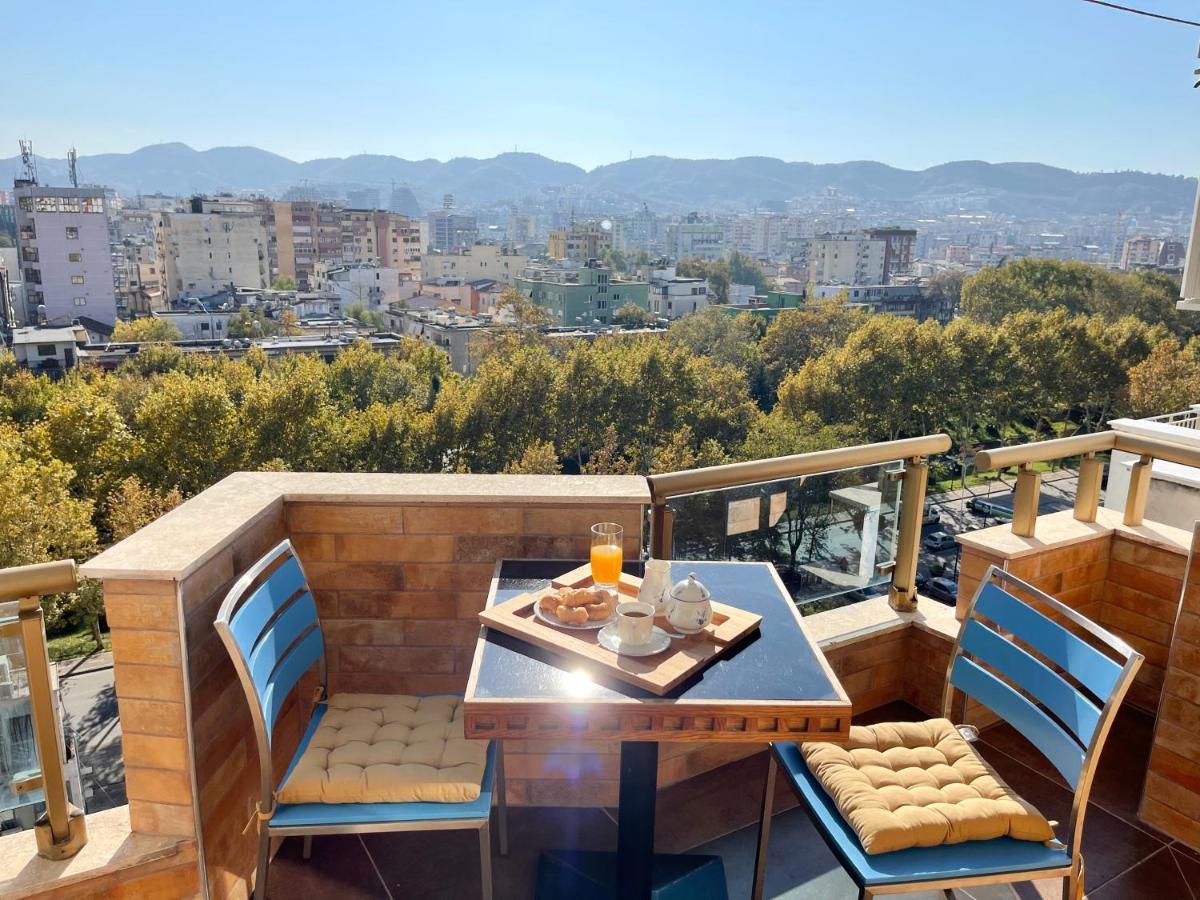 Metro Suites Tirana Bagian luar foto