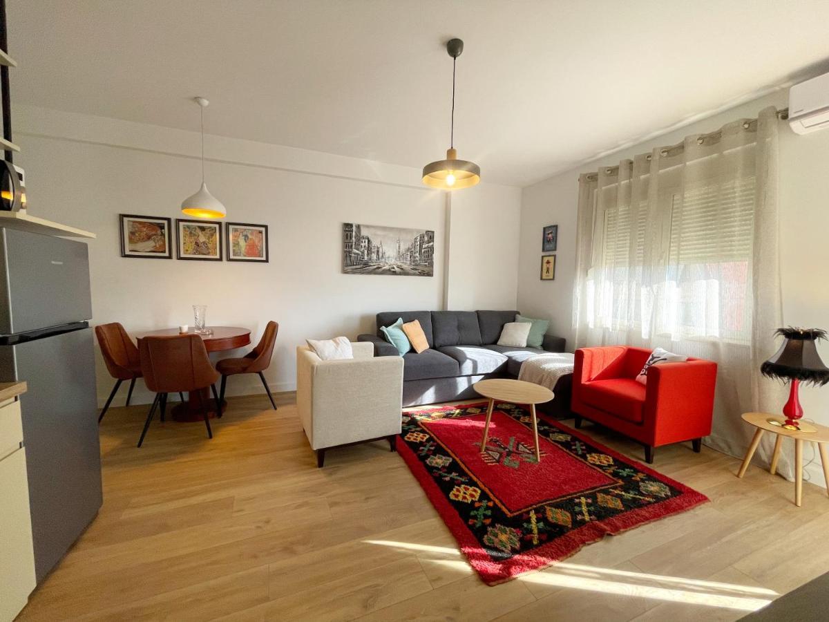 Metro Suites Tirana Bagian luar foto